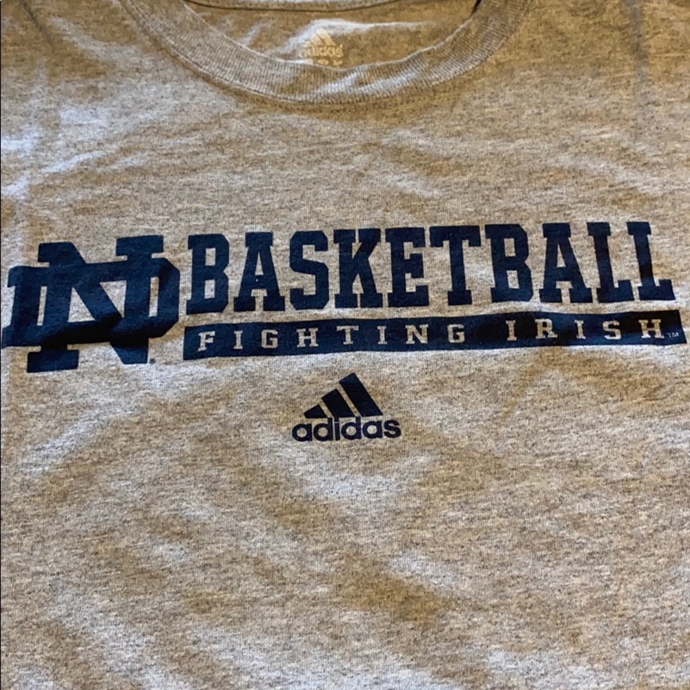 Notre Dame Fighting Irish Basketball  t-shirt